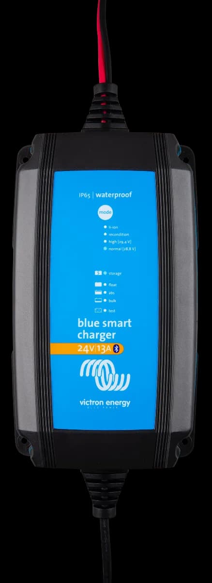 Victron Blue Smart IP65 Charger 24/13(1) 230V – bilde 1 av 3